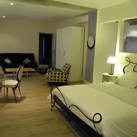 Bed & Breakfast Clos Des Secrets - Chambres D'hotes